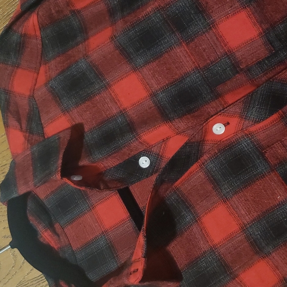 ❣New boutique plaid shirt NWOT - Picture 8 of 13